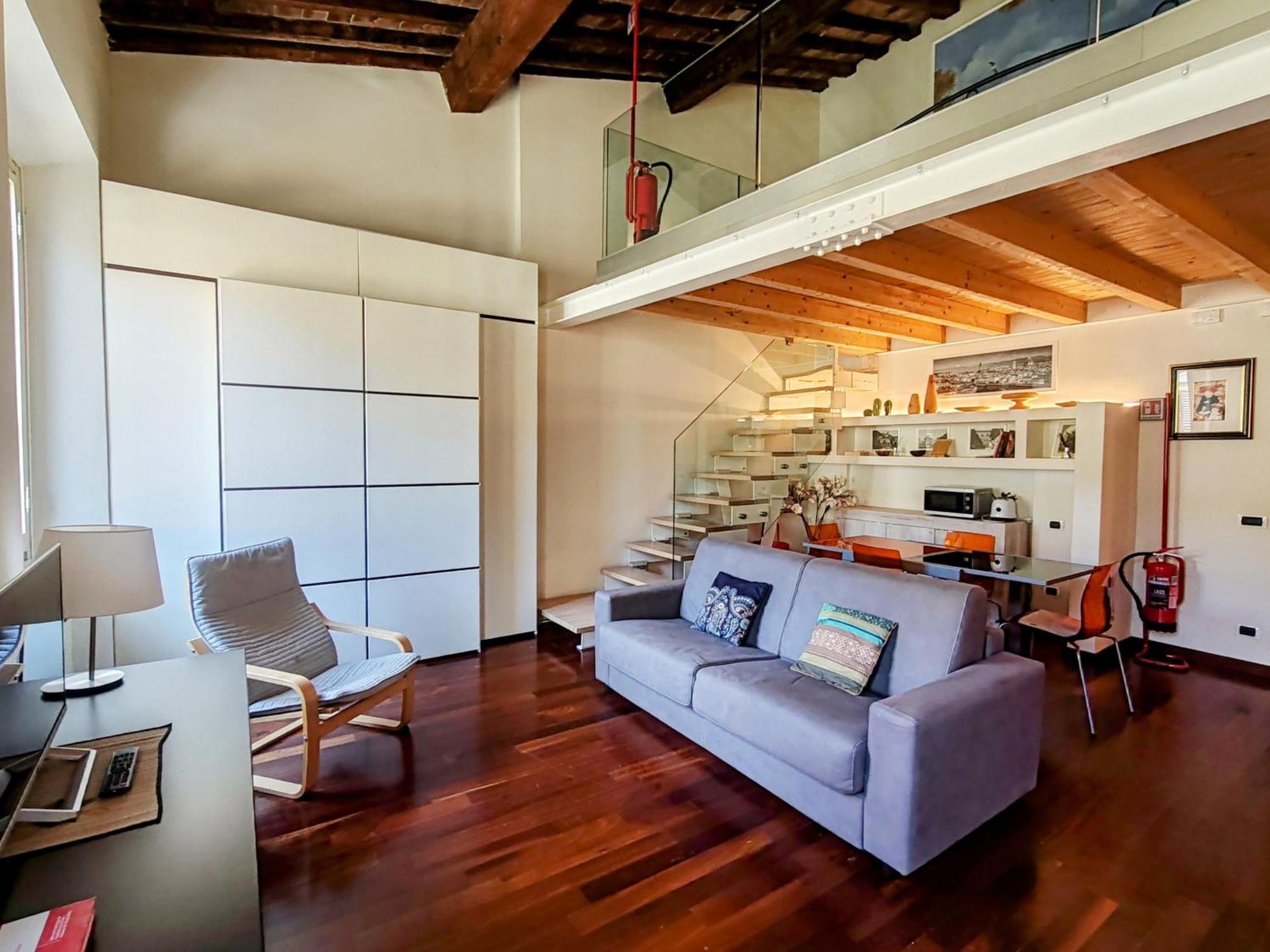 Cavour Suite Mezzanine By 360Rentals Флоренция Екстериор снимка